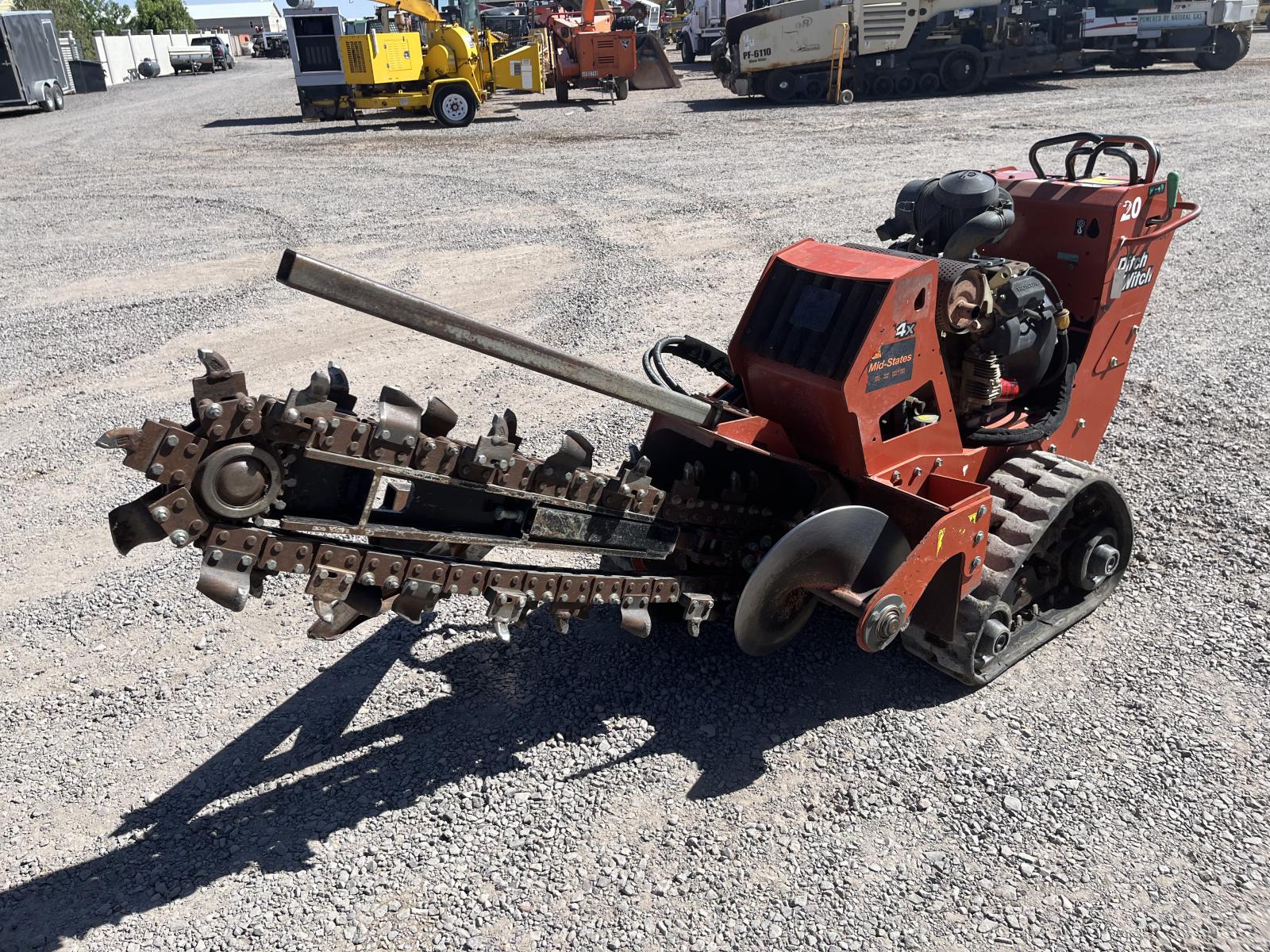 DITCH WITCH C24X